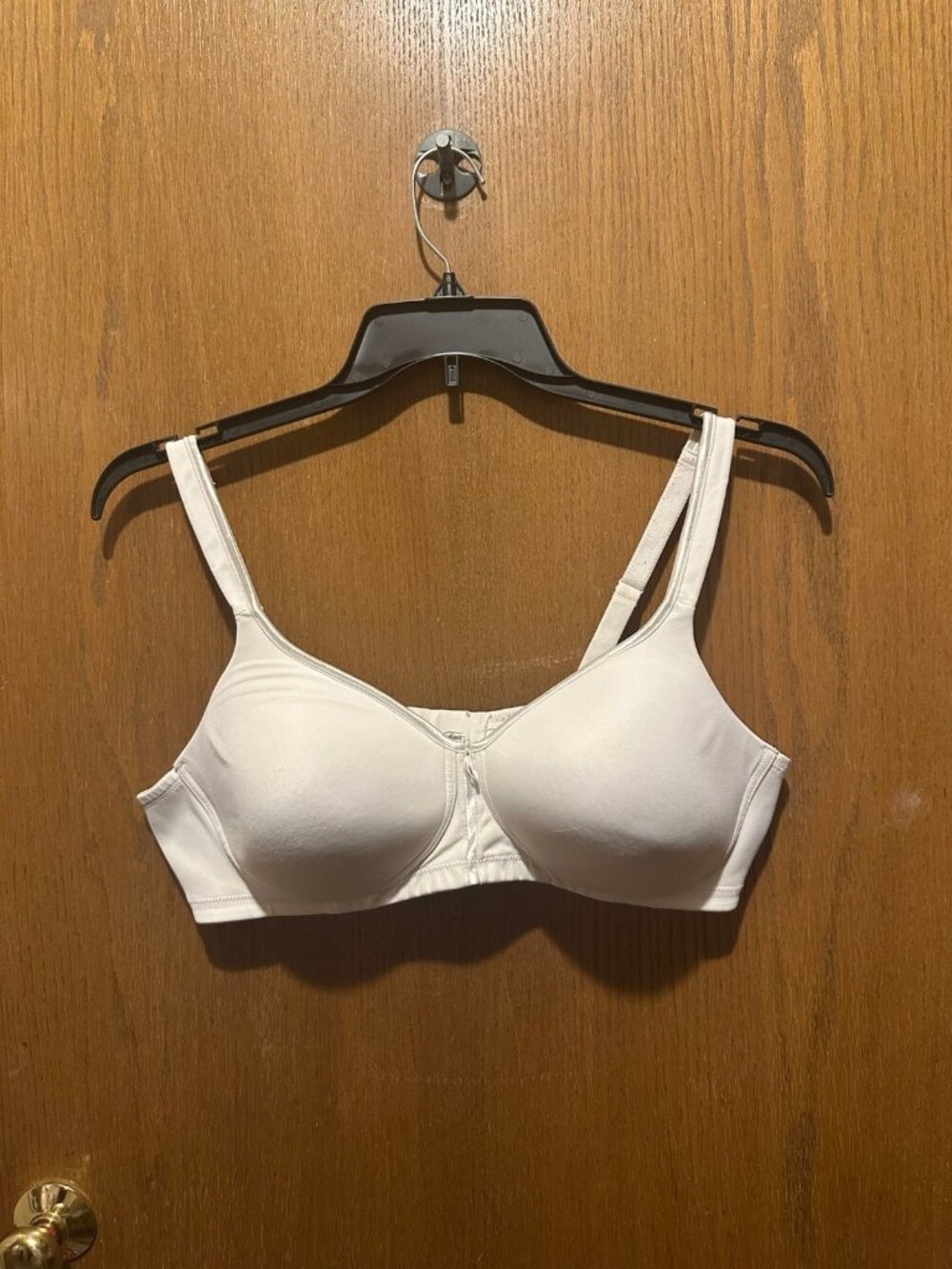 Vanity Fair White Wireless Full Coverage Bra 42C Style 1235 No Underwire